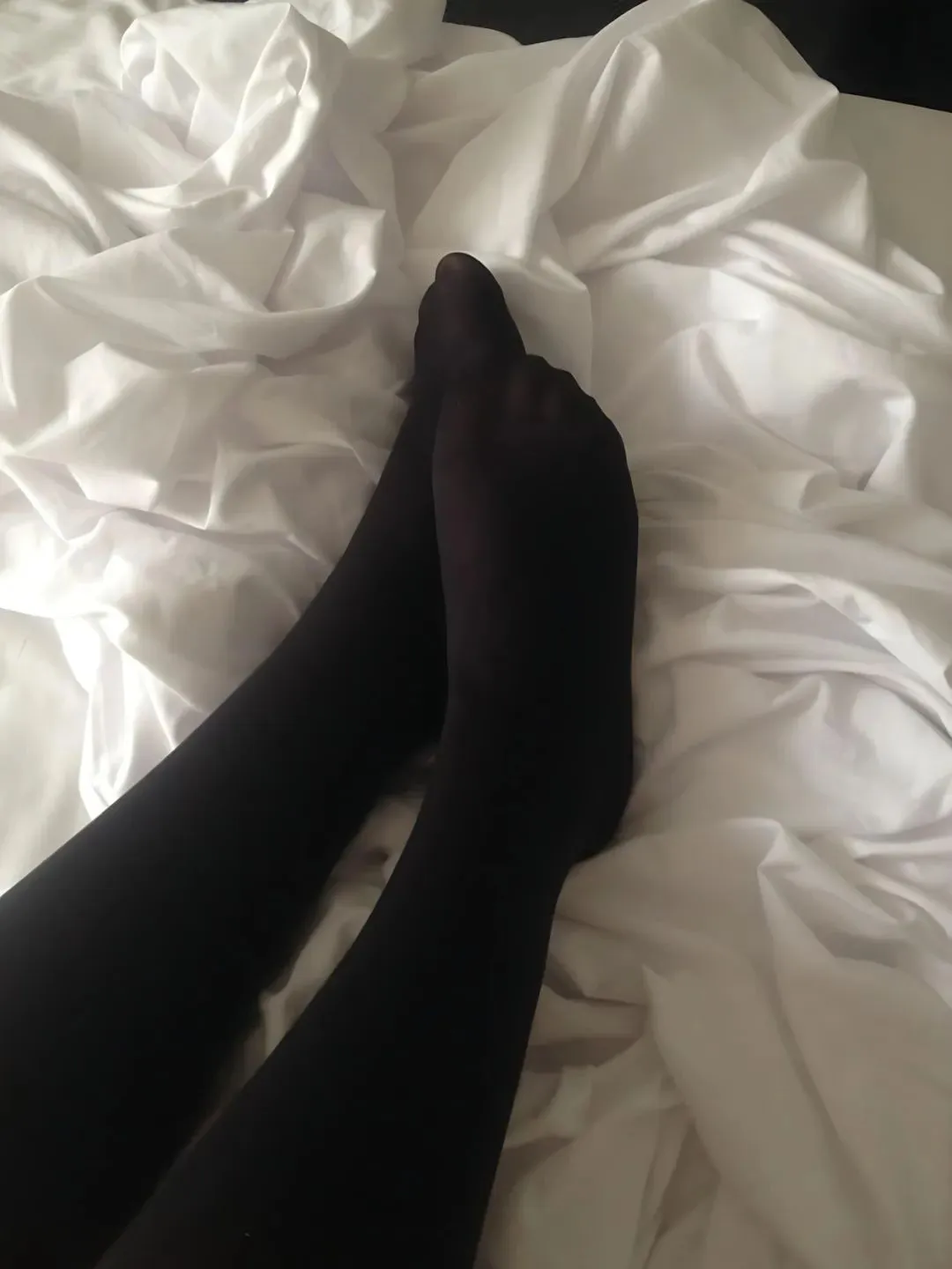 真拿你没办法呐,萌酱就穿一次吧…