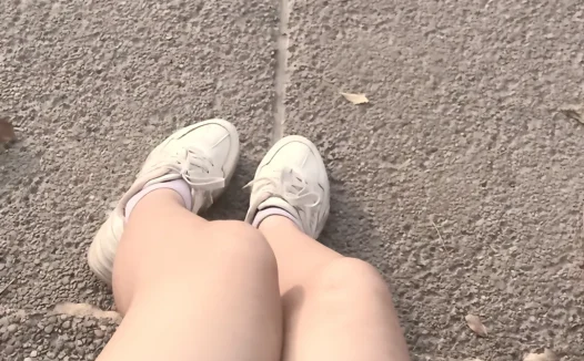 这素谁哒小裙子jiaojiao…想与萌酱出去约会嘛？…